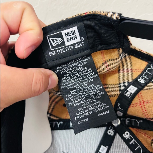 Burberry Designer Inspired New York Yankees Plaid Cap - Picture 8 of 9